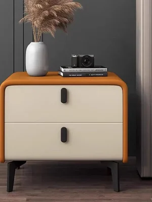 Luksuriøst nattbord med skuffer – Mid-Century-inspirert sidebord for soverom