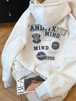 2024 Vintage Graphic Hoodie – Y2K Fleece Streetwear Unisex