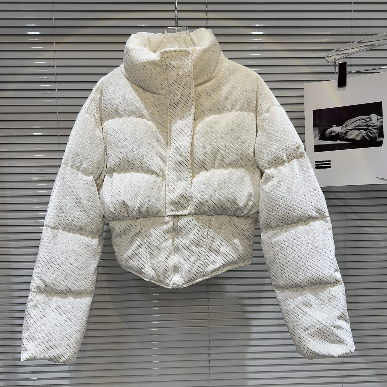 PREPOMP Winter New Collection Stand Collar Bright Silk Striped Diamonds Fleece White Duck Down Coat Women Short Jacket GM781